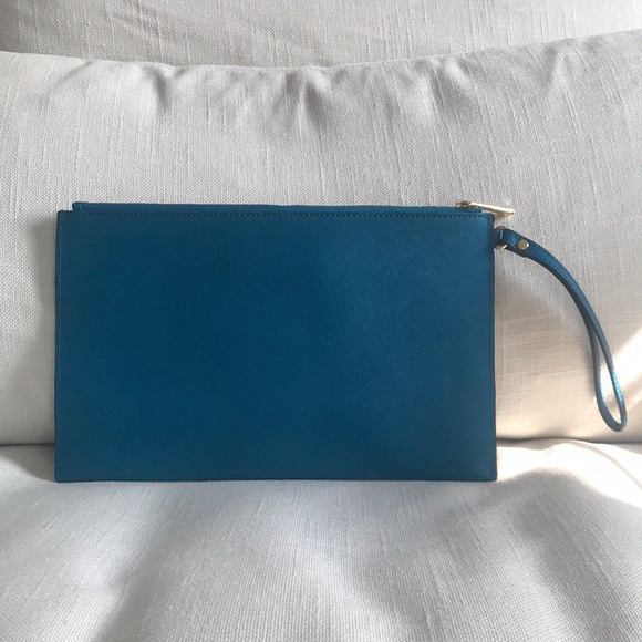 STUDDED MICHAEL KORS CLUTCH - Picture 3 of 5